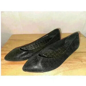 Vionic Black Snakeskin Cabello Ballet‎ Flats Size 8
